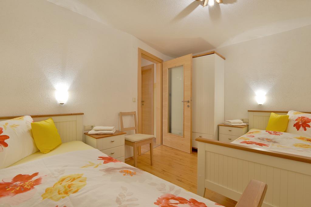 Ferienwohnung Prosch シュトゥンム 部屋 写真